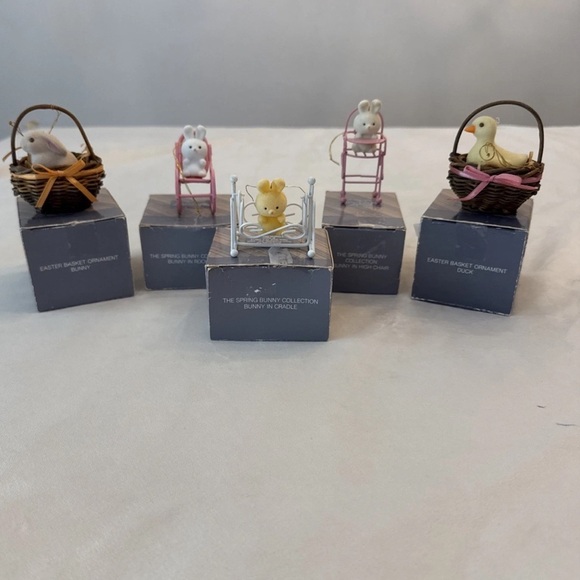 Avon Other - VTG! Lot of 5 Vintage Avon Ornaments W/ Original Boxes